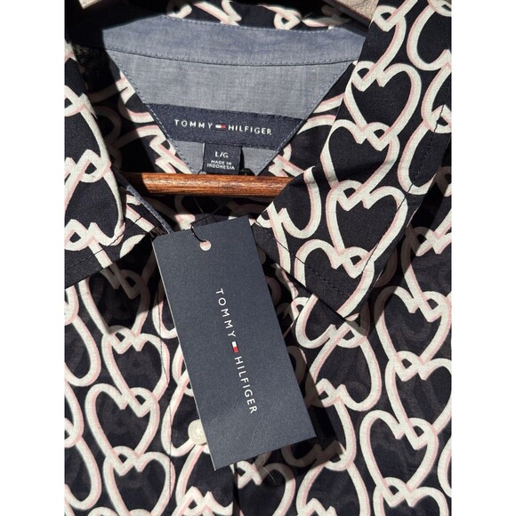 🩷 NEW TOMMY HILFIGER VALENTINES Heart Print Roll-Tab Sleeve Button-Down Shirt L - Picture 3 of 10
